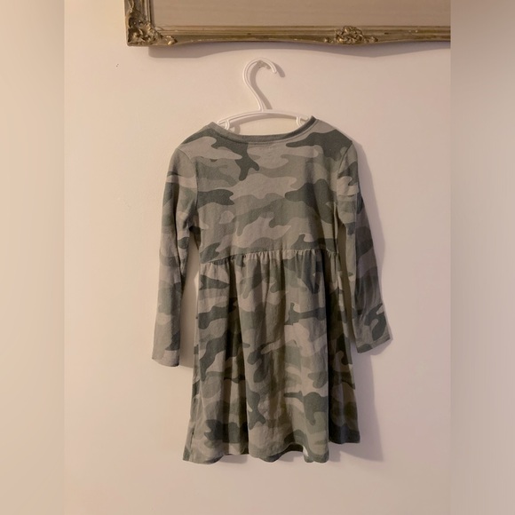 Old Navy Green Camouflage Dress Fit and Flare Long Sleeve Toddler Dress Size 4T - Picture 2 of 3